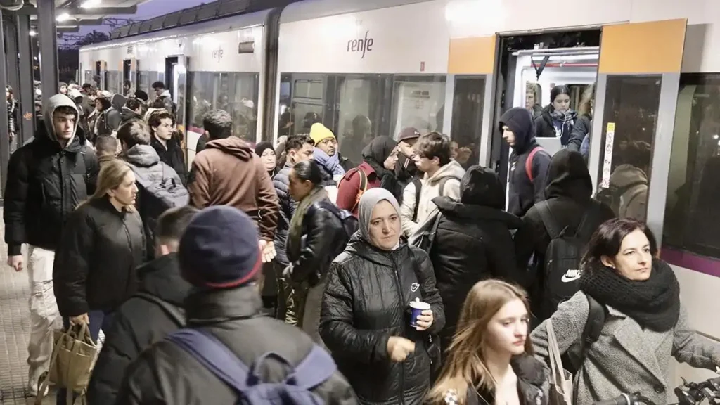 Crisis en el Servicio de Rodalies: Incidencias y Respuestas del Gobierno