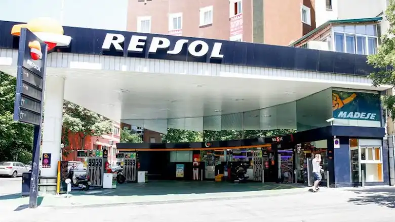 Repsol enfrenta sanciones por prácticas anticompetitivas en el mercado de combustibles