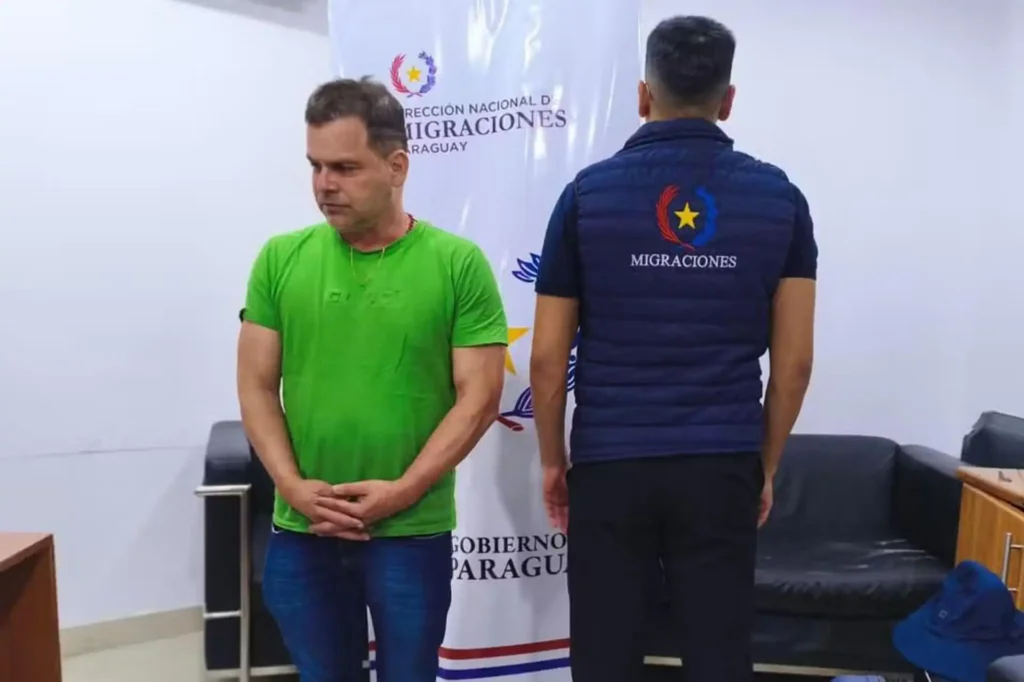 Detención del Influencer Brasileño Júnior Pena: Un Giro Inesperado en la Política Migratoria