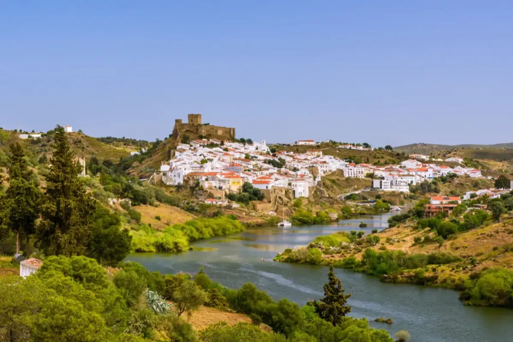 Descubre los Encantadores Pueblos del Alentejo Portugués