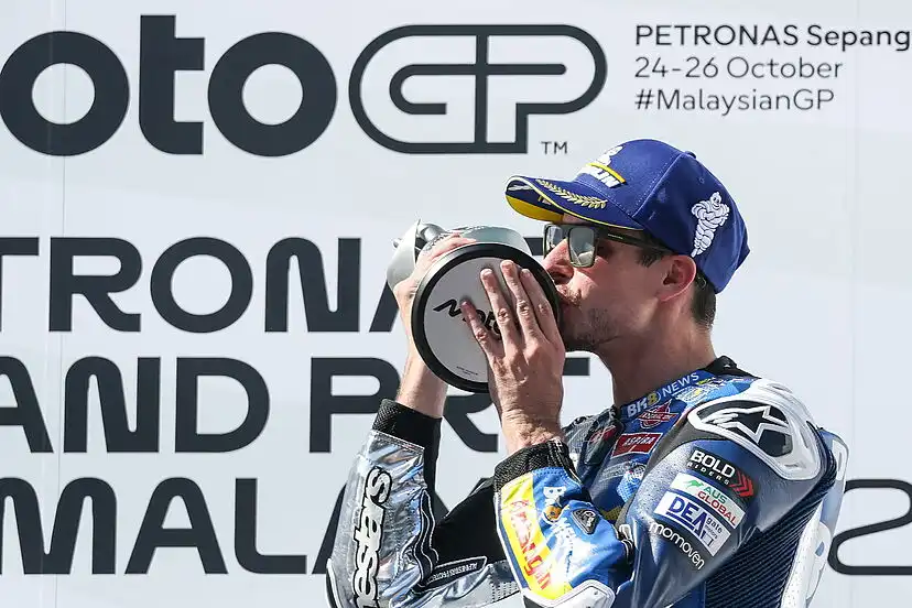 Álex Márquez Brilla en Sepang mientras Marc Márquez Enfrenta un Desliz