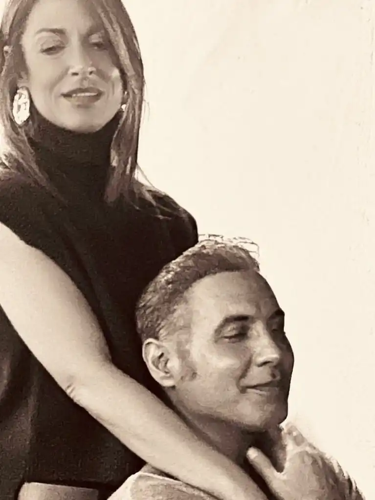 El Renacer del Amor: Pitingo y su Compromiso con Laura Escudero