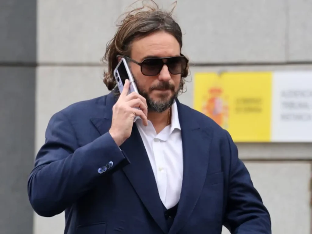 Francisco de Borbón y el escándalo de blanqueo: una trama compleja