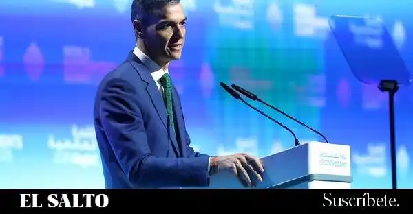 La Guerra de los Tecno-Oligarcas: Estrategias y Consecuencias en el Mercado Digital
