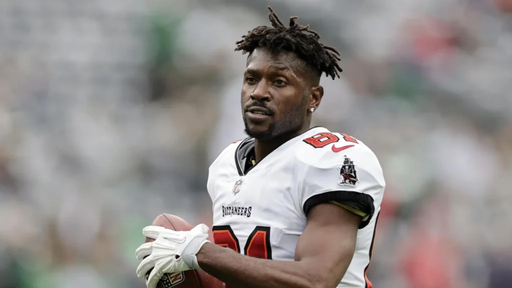 Incidente Controversial en la Super Bowl: Arresto de Jugador de la NFL por Agresión
