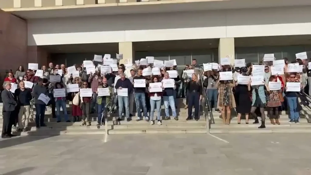 El Colapso Judicial en Málaga: Funcionarios en Pie de Guerra