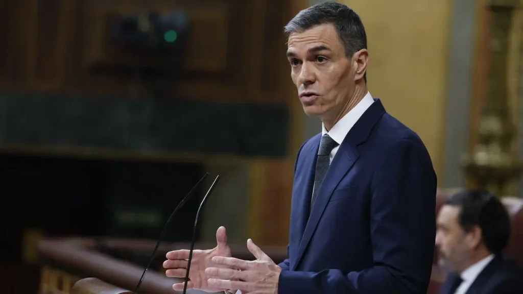 Pedro Sánchez y la Crisis Ferroviaria: Un Debate en el Congreso