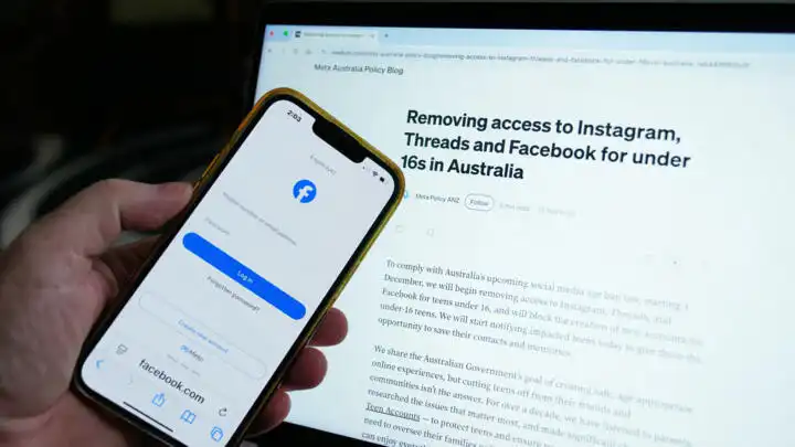 Australia y España: Nuevas Normativas para Proteger a los Menores en Redes Sociales