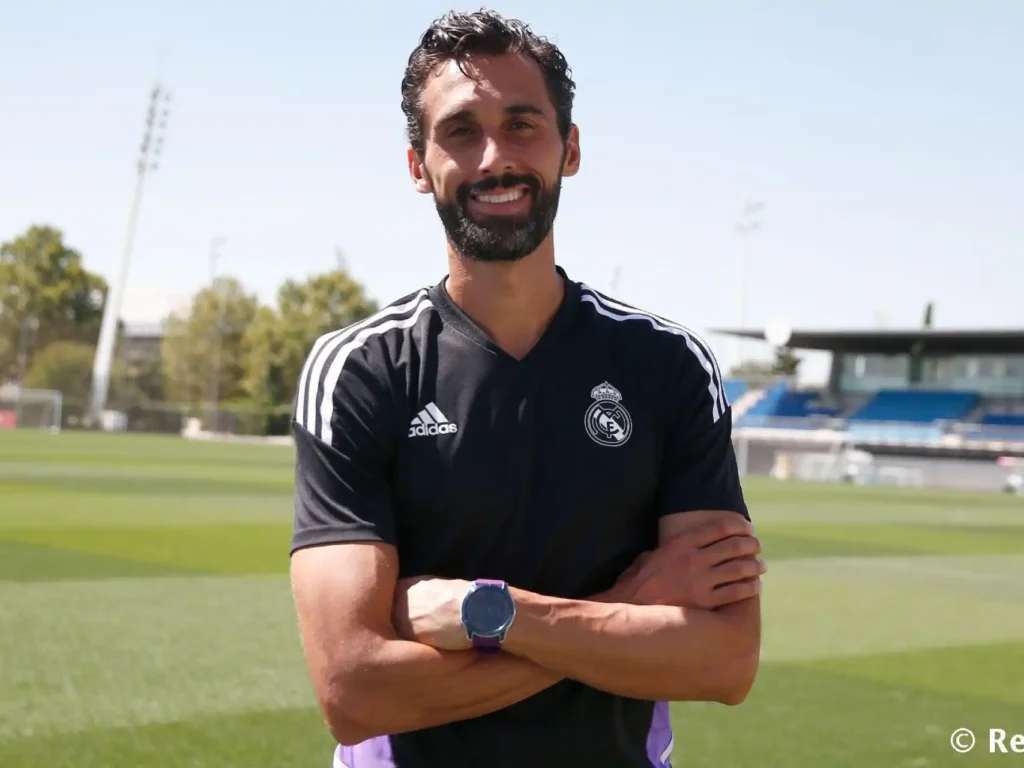Desafíos y Adaptaciones: El Inicio de Arbeloa en el Real Madrid