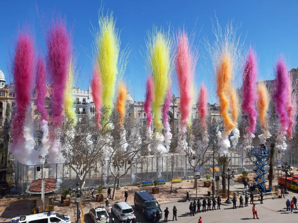 Guía Definitiva Mascletà Fallas 2026 Valencia: Hora y Dónde Ver
