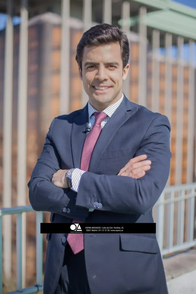 Apropiación indebida en empresa de hormigón: sentencia de 2 años y devolución de 100.000 euros