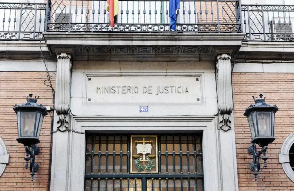 Ley de Eficiencia Judicial 2026: impacto en pendencia, juicios y estructura judicial