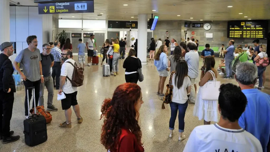Aeropuerto de Alvedro: ¿por qué es el único de Galicia que crece en pasajeros en 2026?