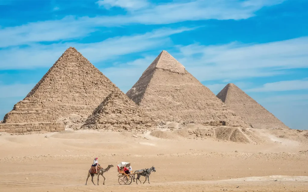 Antigüedad de las pirámides de Giza: ¿12.000 años o 4.500?