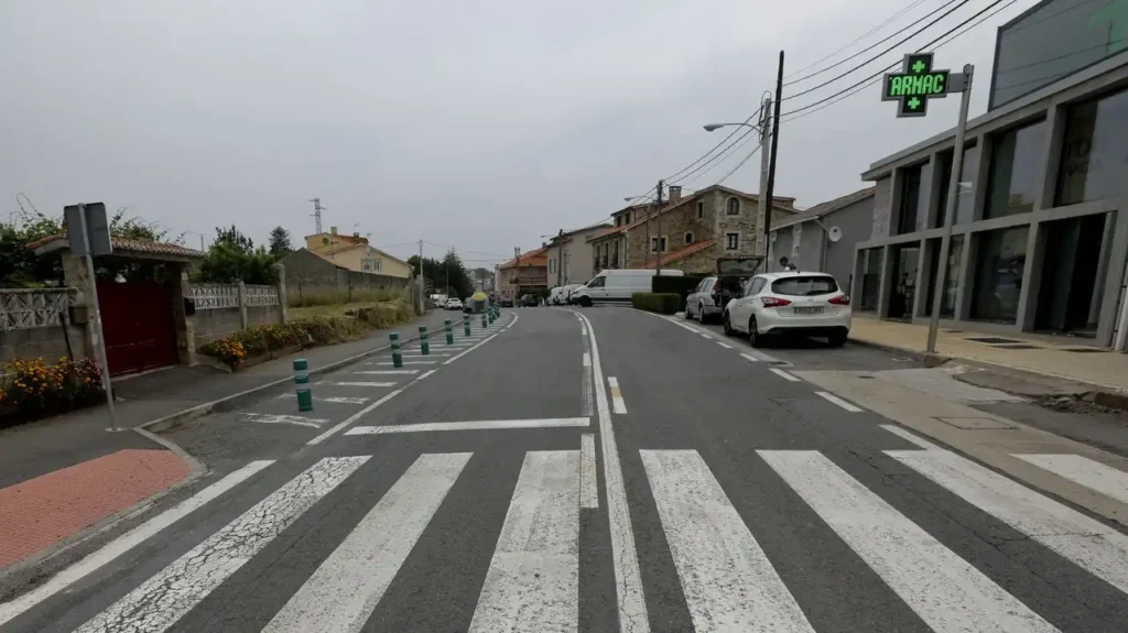 Paso de cebra en Casares Quiroga Oleiros: ¿por qué no se instala en el cruce con Follas Novas?