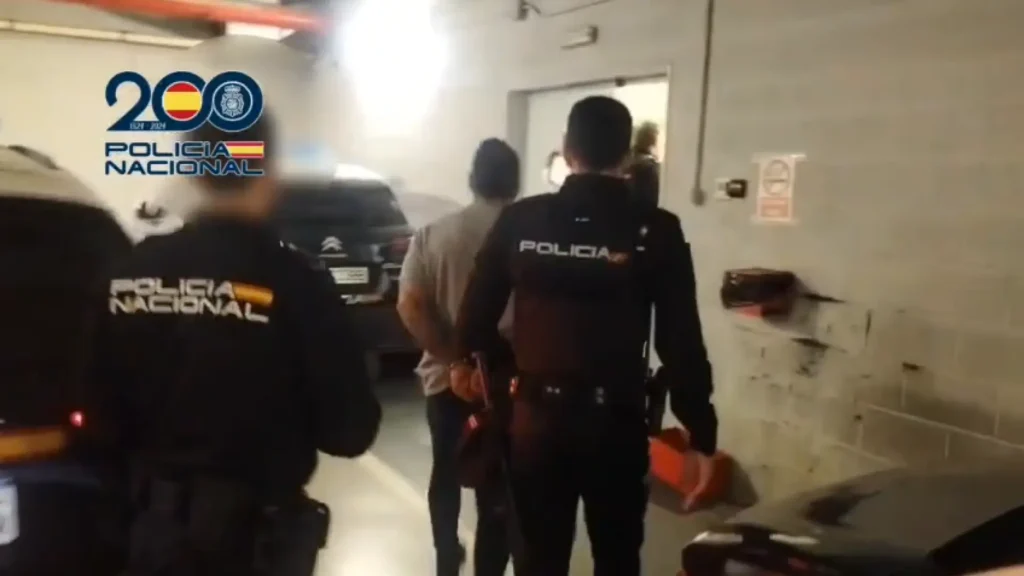 Robos en coches Vélez-Málaga: detenido multirreincidente tras 11 asaltos en pocos días