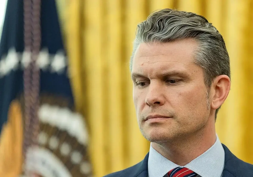 Tatuajes de Pete Hegseth y su significado político: ¿qué revelan sobre la estrategia de defensa de EE.UU.?