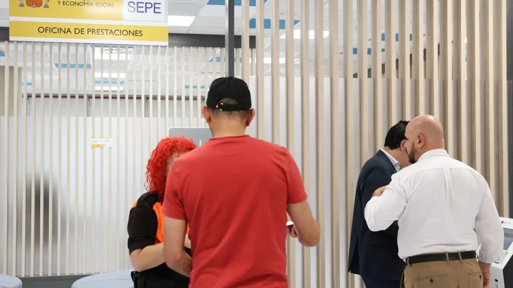 Tasa de paro España 2026: ¿por qué subió al 10,8% en el primer trimestre?