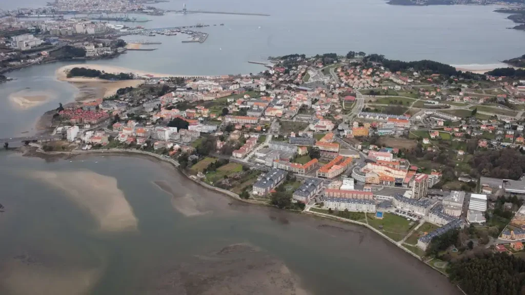 A Fábrica Oleiros: terraza con vistas a la ría de O Burgo y mejor arroz de A Coruña