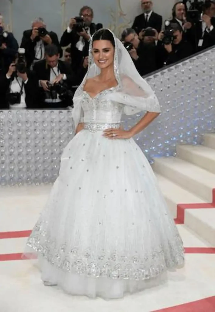 Rosalía en la Met Gala: historia, impacto y conflicto de agendas 2021–2025