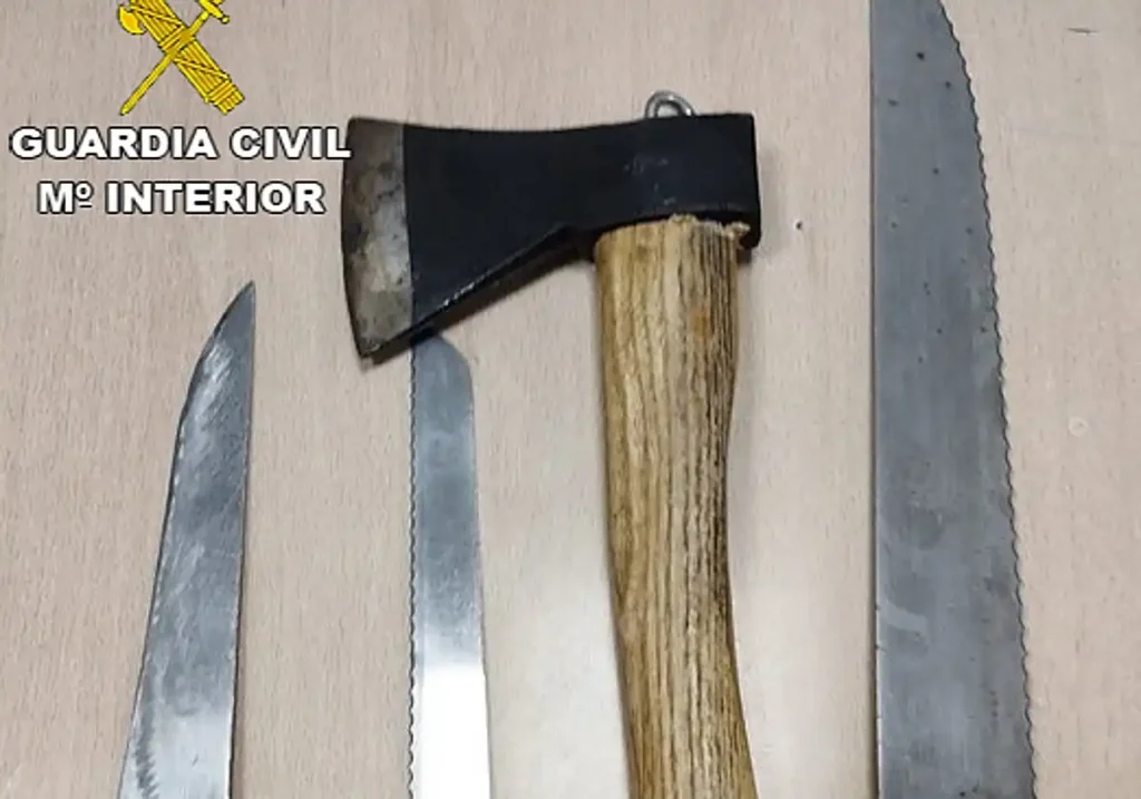 Intento de homicidio con hacha en Bétera: detenido tras agresión en nave abandonada