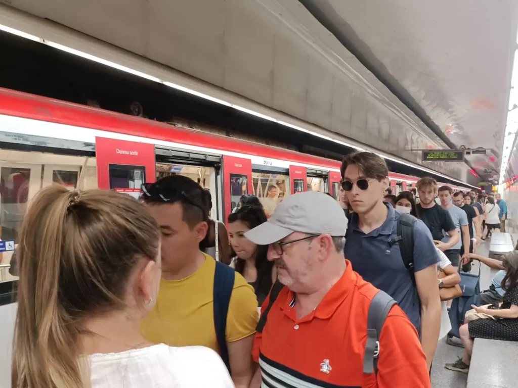 Incidencia L2 metro Barcelona: ¿por qué falla el enclavamiento del Clot?