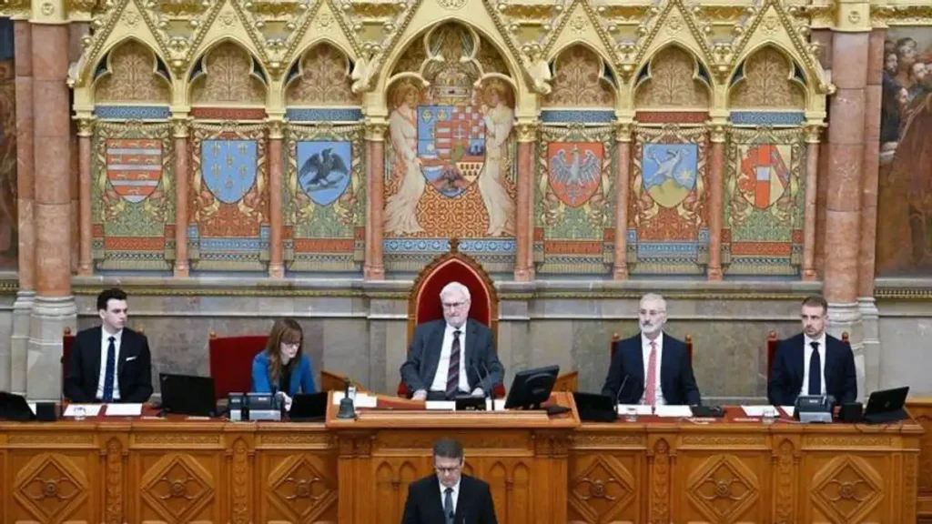 Elección de Péter Magyar en Hungría: fin de la era Orbán y desafíos para la UE