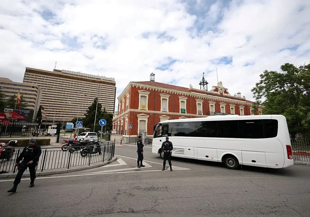 Hantavirus en España: qué es, síntomas, protocolo de cuarentena y marco legal