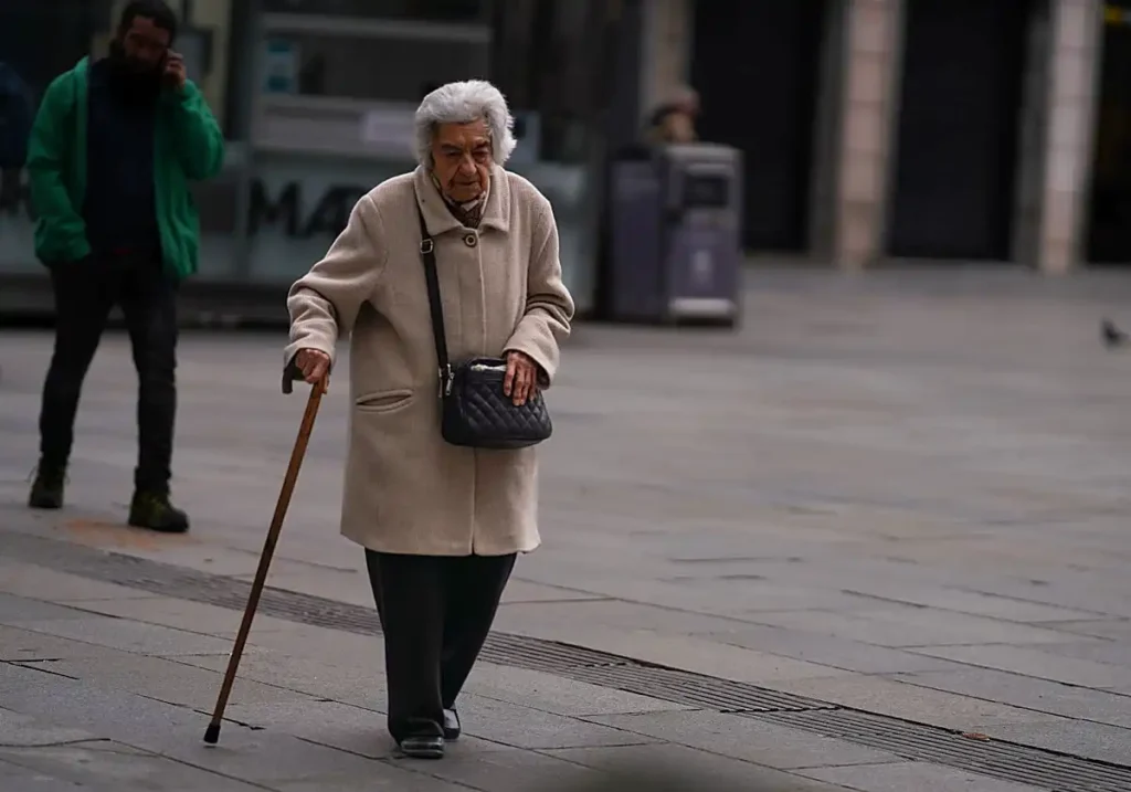 Sostenibilidad del sistema de pensiones en España: ¿Qué dice la Airef en 2026?