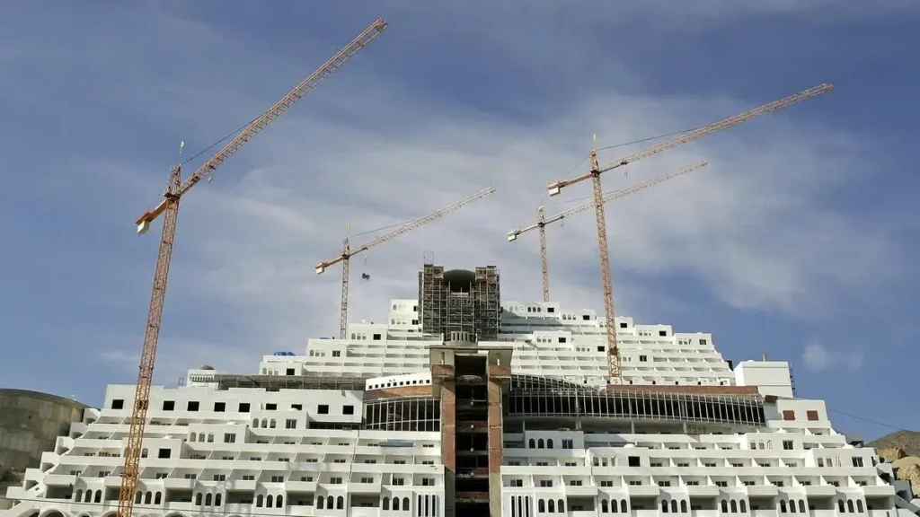 Demolición del Algarrobico: ¿qué implica la nulidad de la licencia de obras?