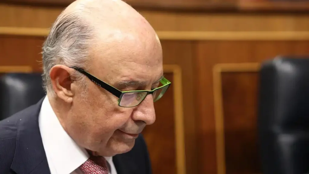 Tráfico de influencias en Messer Ibérica: ¿Qué implica el caso Montoro y el impuesto sobre electricidad?