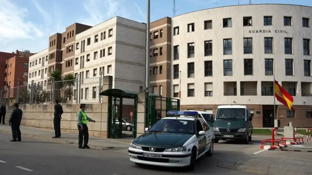 Detención en comandancia de la Guardia Civil: cómo funcionan las requisitorias nacionales
