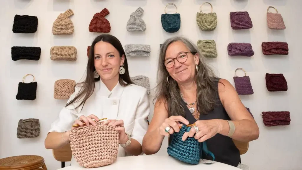 Bolsos de crochet en Barcelona: MADREMIA y el auge artesanal del lujo personalizado