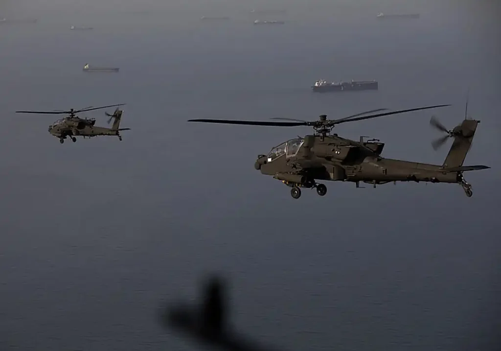 Derribo de helicóptero Apache en el estrecho de Ormuz: ¿qué implica para la seguridad regional y las sanciones internacionales?