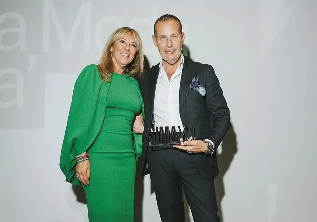 Rafael Urquizar premio Oficio y Arte SIMA 2026: ¿Qué representa este galardón para la moda andaluza?