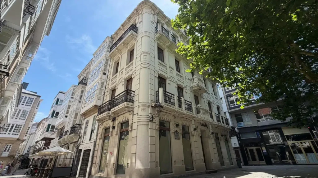 Casa Cabanela A Coruña: venta millonaria y futuro del edificio modernista