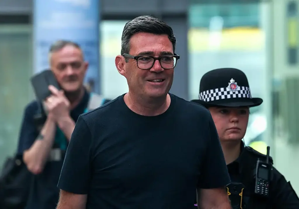 Andy Burnham candidato a líder laborista y primer ministro del Reino Unido