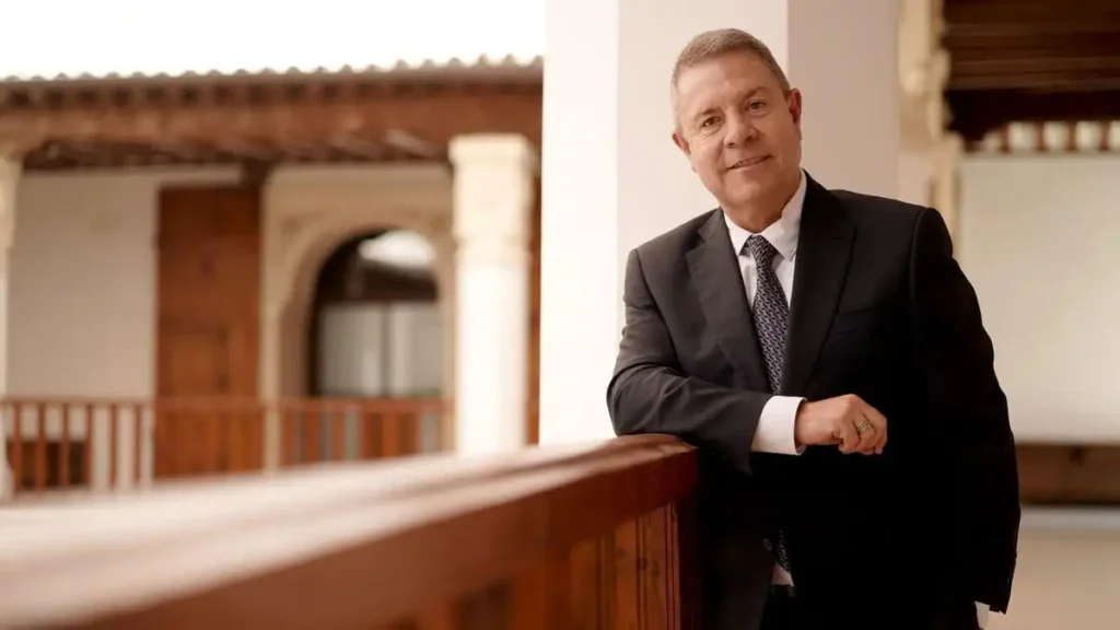 ¿Qué significa la crítica de García-Page al PSOE para la izquierda española?