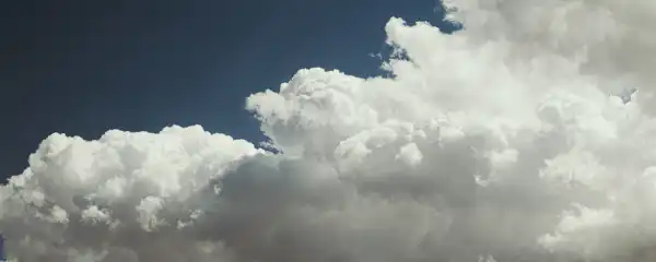 Incendio Sierra de Espadán: 12 medios aéreos en acción y nivel rojo por calor extremo