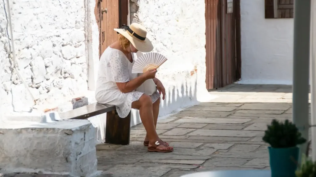 Golpe de calor síntomas y prevención: qué hacer ante la ola de calor España 2026