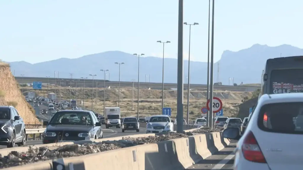Accidente A-70 Alicante: retenciones, impacto y normativa aplicable