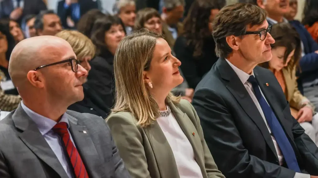 Cambio en la Conselleria de Drets Socials: Raúl Moreno sustituye a Mònica Martínez Bravo