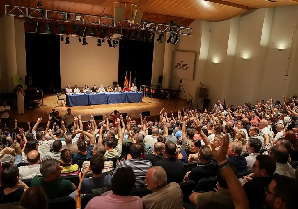 Ofrenda de Fallas 2027: ¿qué pasa con el desfile caótico y la falta de consenso?