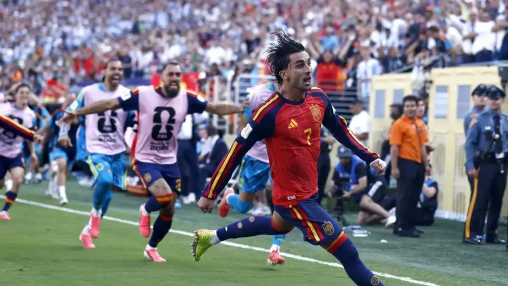 Qué es la cláusula de renovación del Barça para Ferran Torres y por qué pone en riesgo su futuro