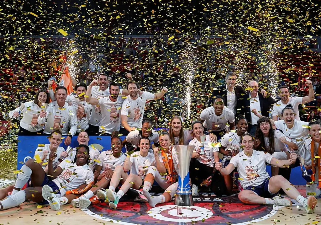 Valencia Basket vs Casademont Zaragoza Supercopa LF Endesa 2024