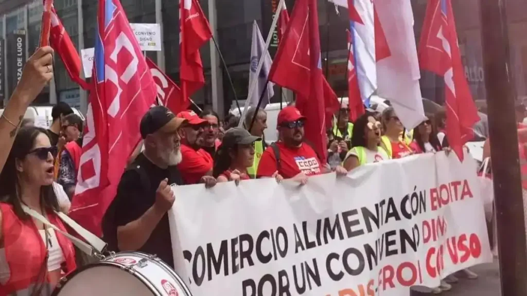 Huelga en el comercio de alimentación de A Coruña: impacto, negociación y marco legal del convenio