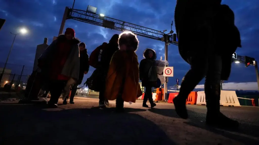 Centros de deportación fuera de la UE: ¿qué implica la alianza de cinco países?